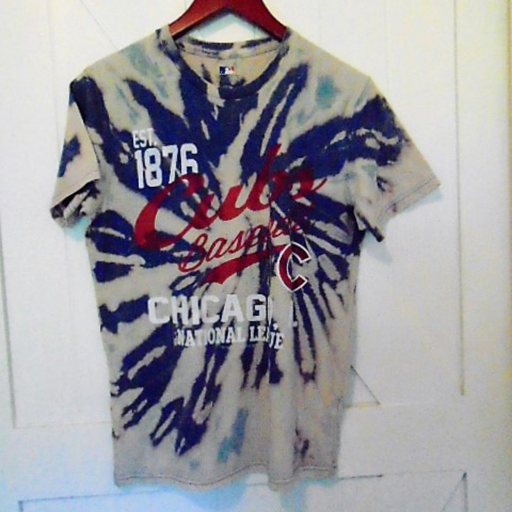 Custom Hand Bleached Chicago Cubs‎ T-Shirt